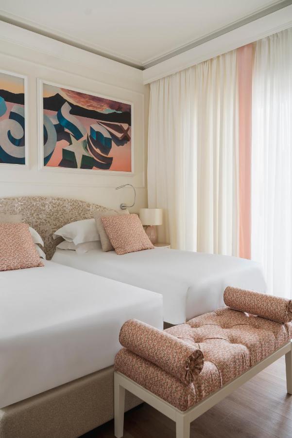 Riviera Resort Hotel Lignano Sabbiadoro Kültér fotó