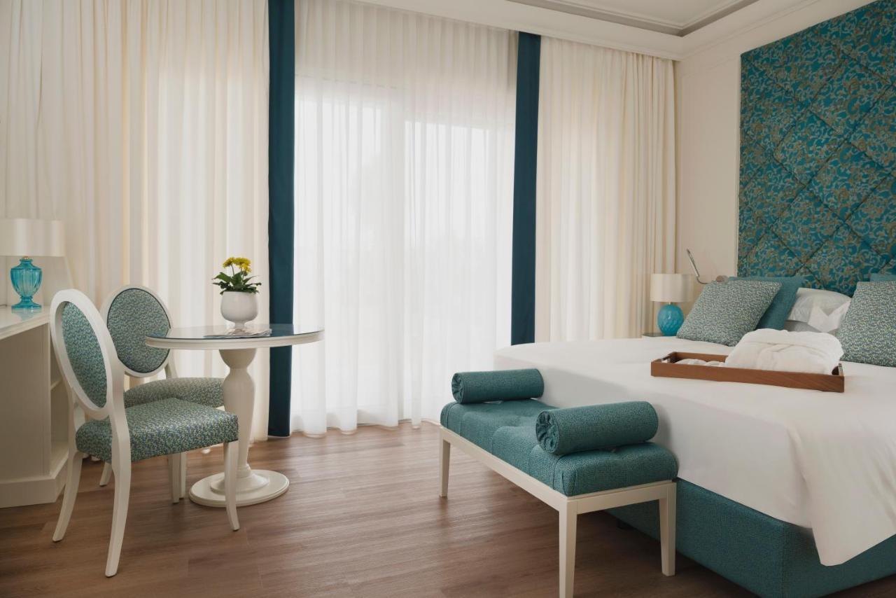 Riviera Resort Hotel Lignano Sabbiadoro Kültér fotó
