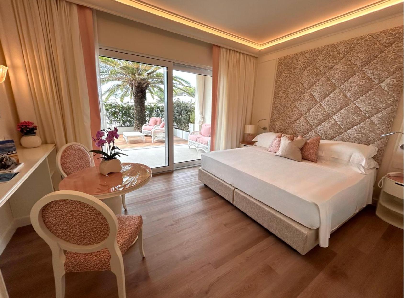 Riviera Resort Hotel Lignano Sabbiadoro Kültér fotó