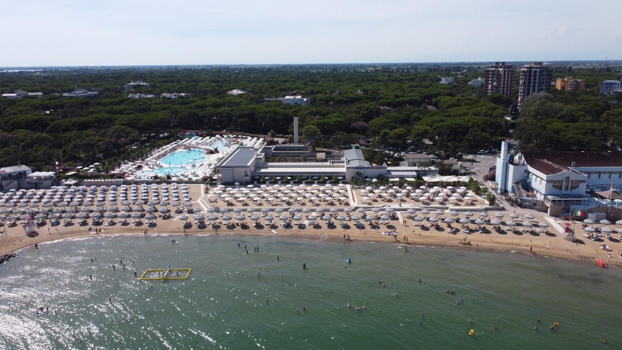 Riviera Resort Hotel Lignano Sabbiadoro Kültér fotó
